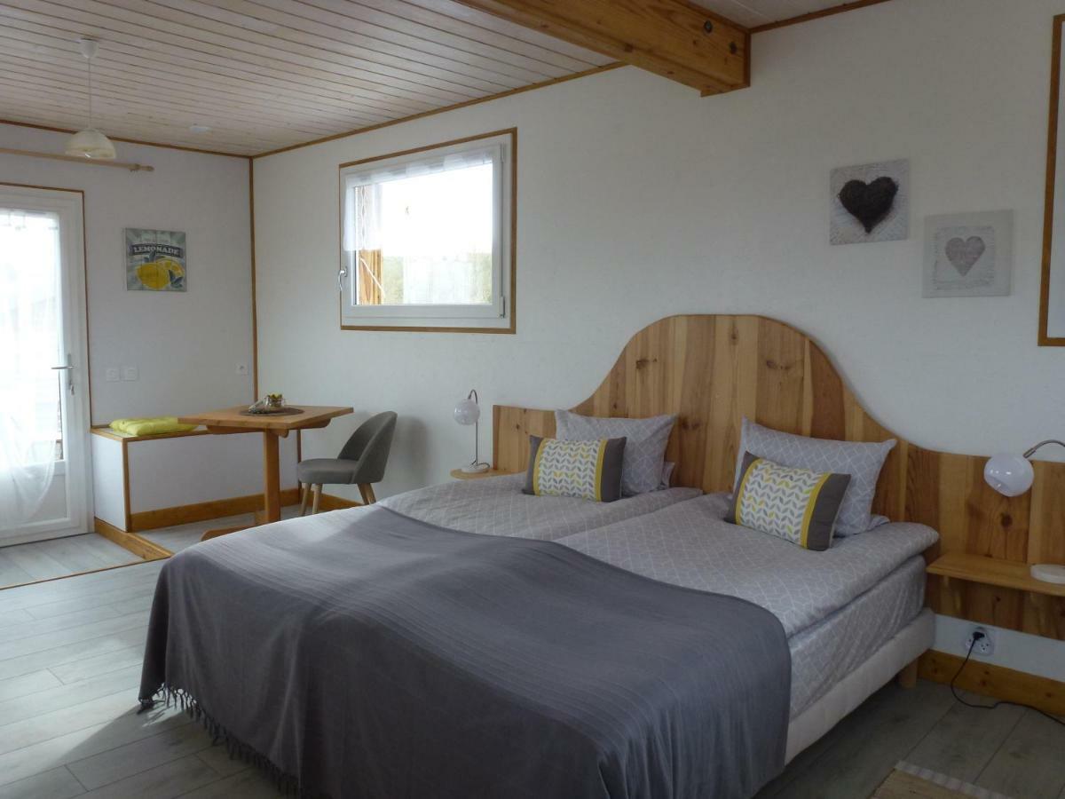 Redspring Chambres D'Hotes Coligny Exterior foto